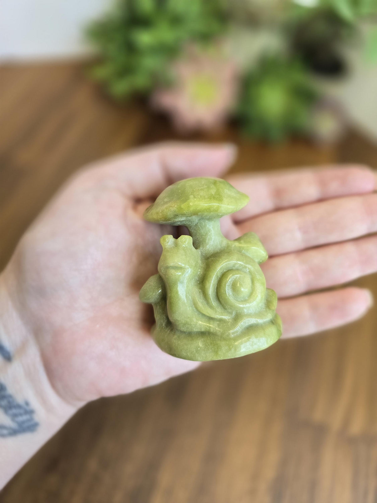 Serpentine Snail : Mushroom Crystal Carving Happy Sculpture (2.4 Inches)
