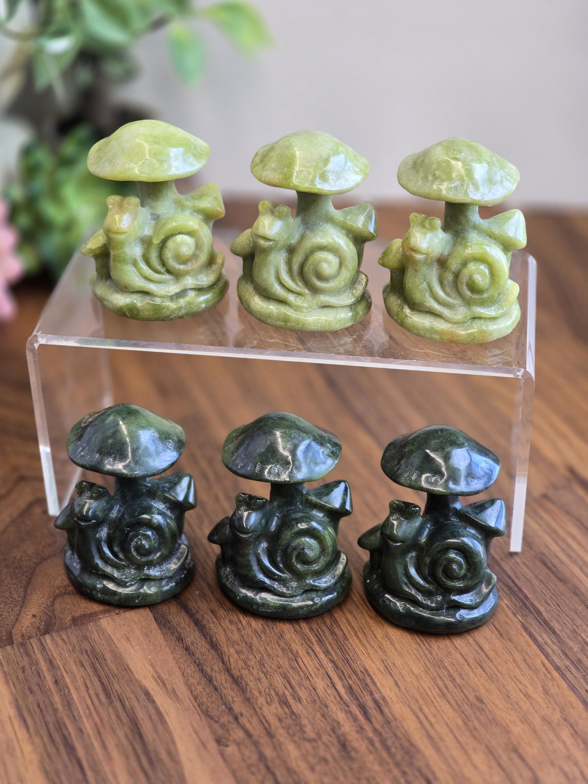 Serpentine Snail : Mushroom Crystal Carving Happy Sculpture (2.4 Inches)