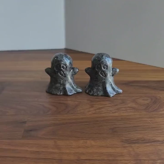 Yooperlite Ghost Carving: UV Reactive Halloween Decor