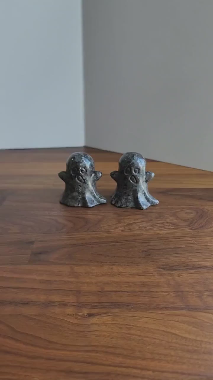 Yooperlite Ghost Carving: UV Reactive Halloween Decor