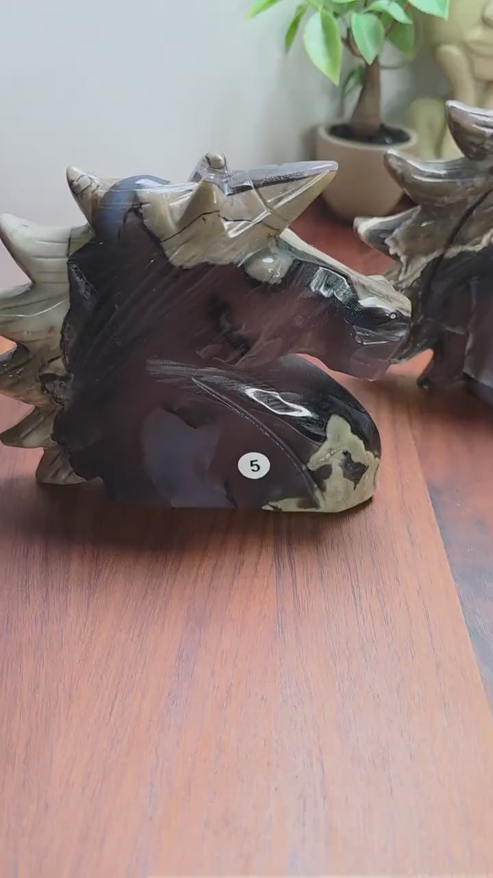 Volcano Agate Unicorn Crystal Carving UV Reactive
