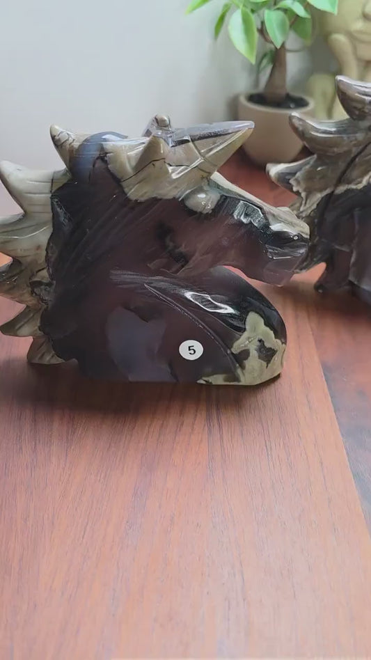 Volcano Agate Unicorn Crystal Carving UV Reactive
