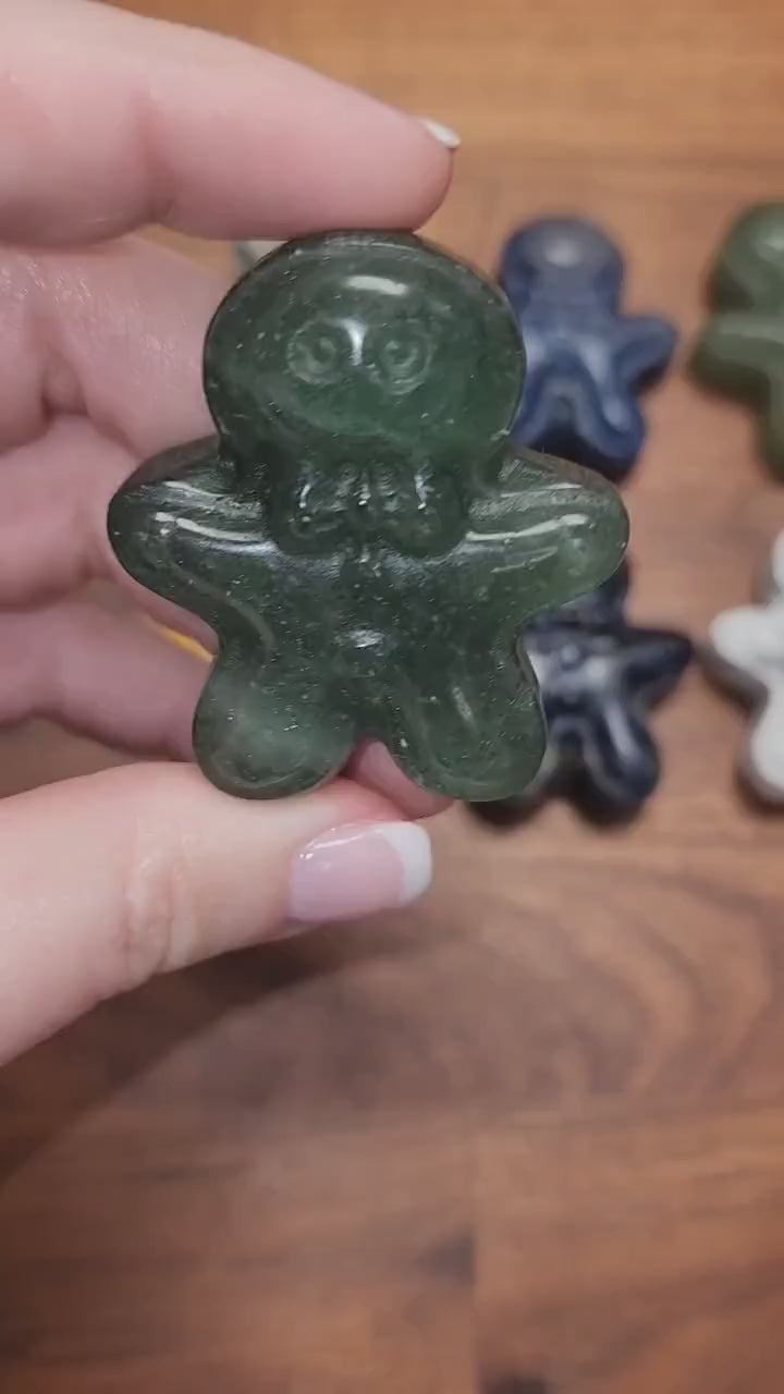 Crystal Gingerbread Men: Cute Holiday Decor - Small Display Pieces