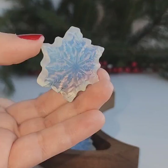 Crystal Snowflake Carvings: Holiday Mineral Decor - Opalite, Fluorite, Howlite
