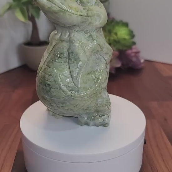 Inv - Cute Crystal Alligator: Green Jade Crocodile Carving or Fun Gray Croc Scuplture | Gift for Dad, Florida Bedroom or Silly Safari Decor