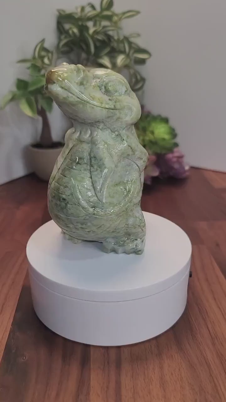 Inv - Cute Crystal Alligator: Green Jade Crocodile Carving or Fun Gray Croc Scuplture | Gift for Dad, Florida Bedroom or Silly Safari Decor
