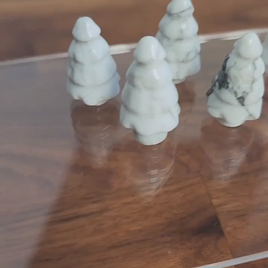 Howlite Crystal Mini Christmas Tree: Holiday Decor
