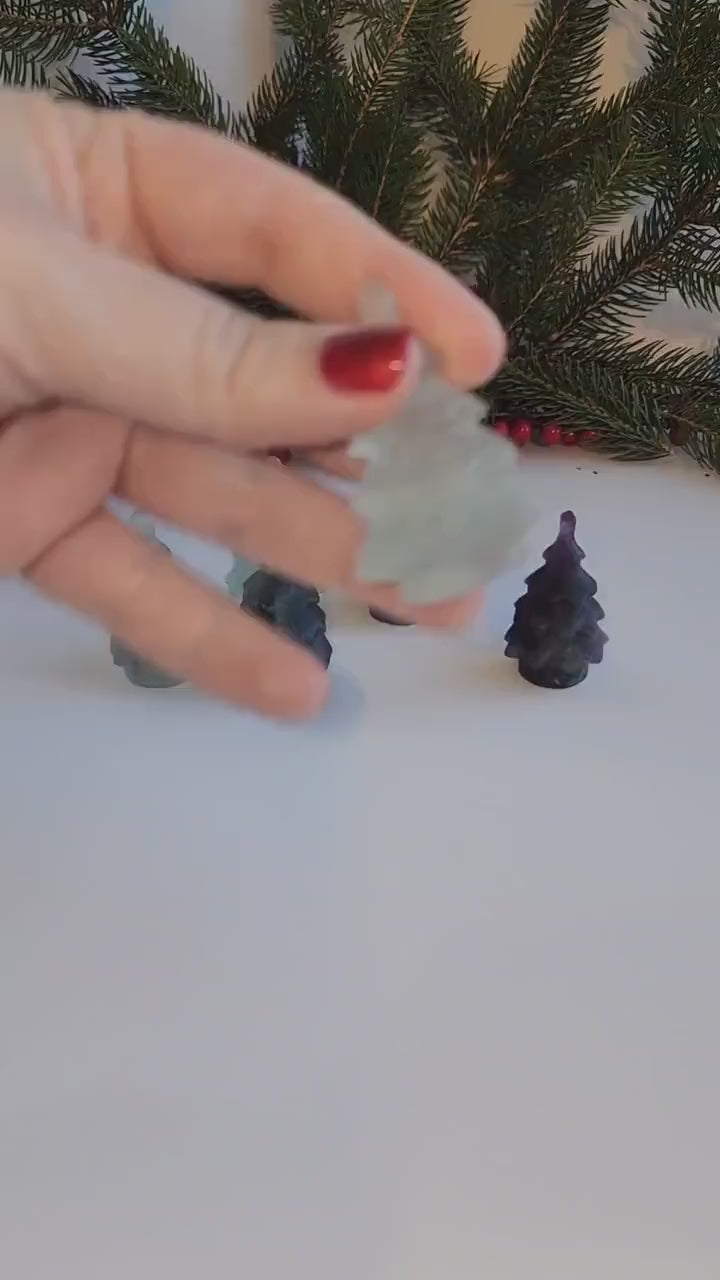 Fluorite Crystal Christmas Tree: Purple & Green Holiday Decor