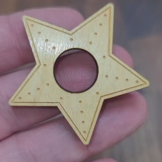 Star Shaped Sphere Stand: Wood Display for Crystals & Baseballs