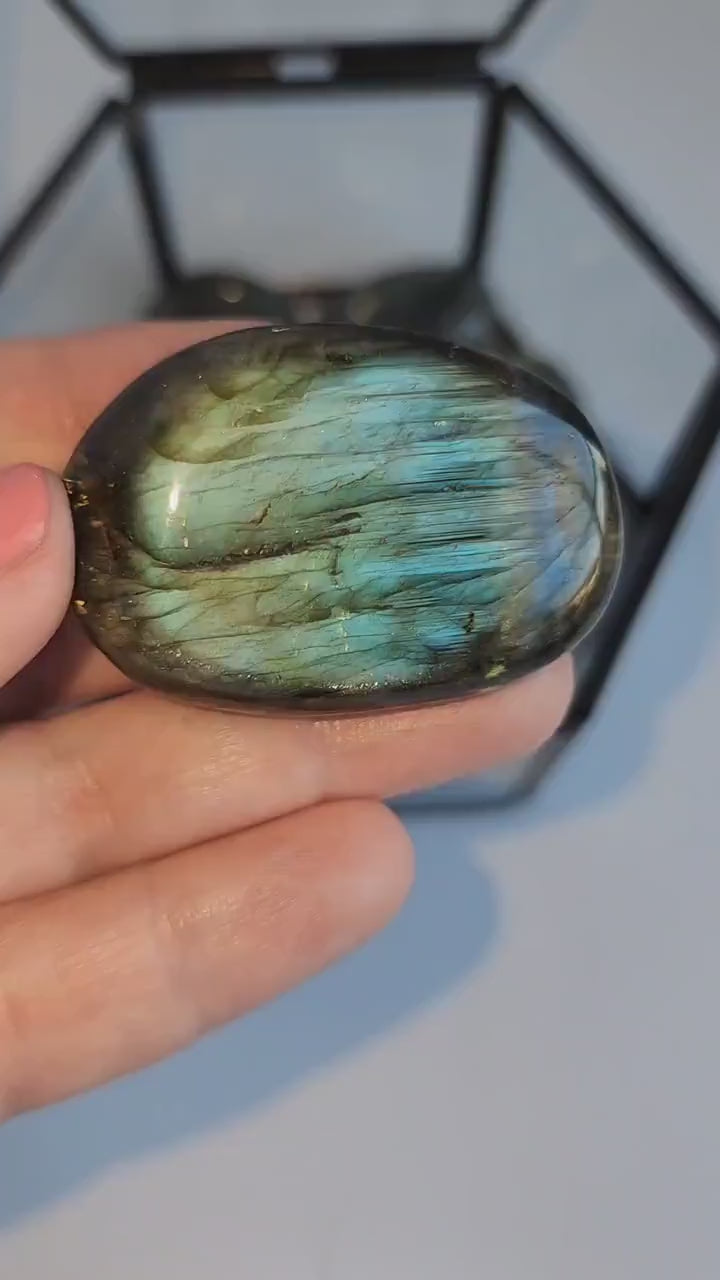 Flashy Labradorite Palm Stones, Intuitively chosen!