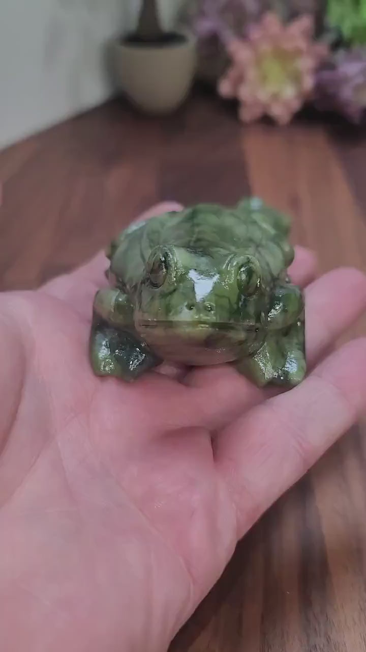 Jade Frog Sculpture: Green and White Crystal - Handpicked 3 Inches