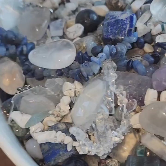 Winter Solstice Crystal Confetti Mix: Silver, Blue, & White
