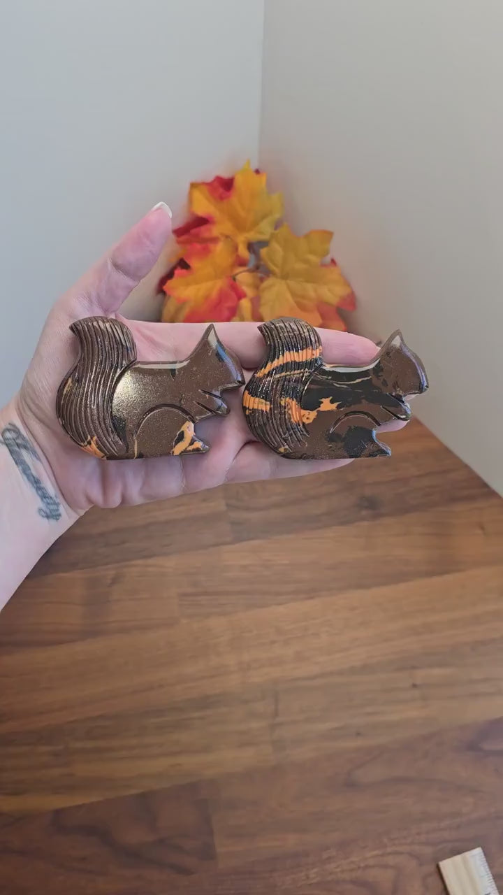 Brown Jasper Crystal Squirrel: Autumn Fall Decor (3 Inch)