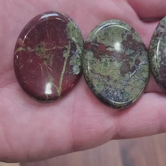 Dragon's Blood Worry Stone: 1.77 Red & Green Crystal Pocket Fidget