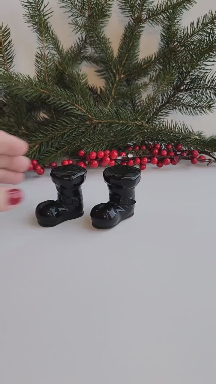 Black Obsidian Santa Boots: Christmas Crystal Carving