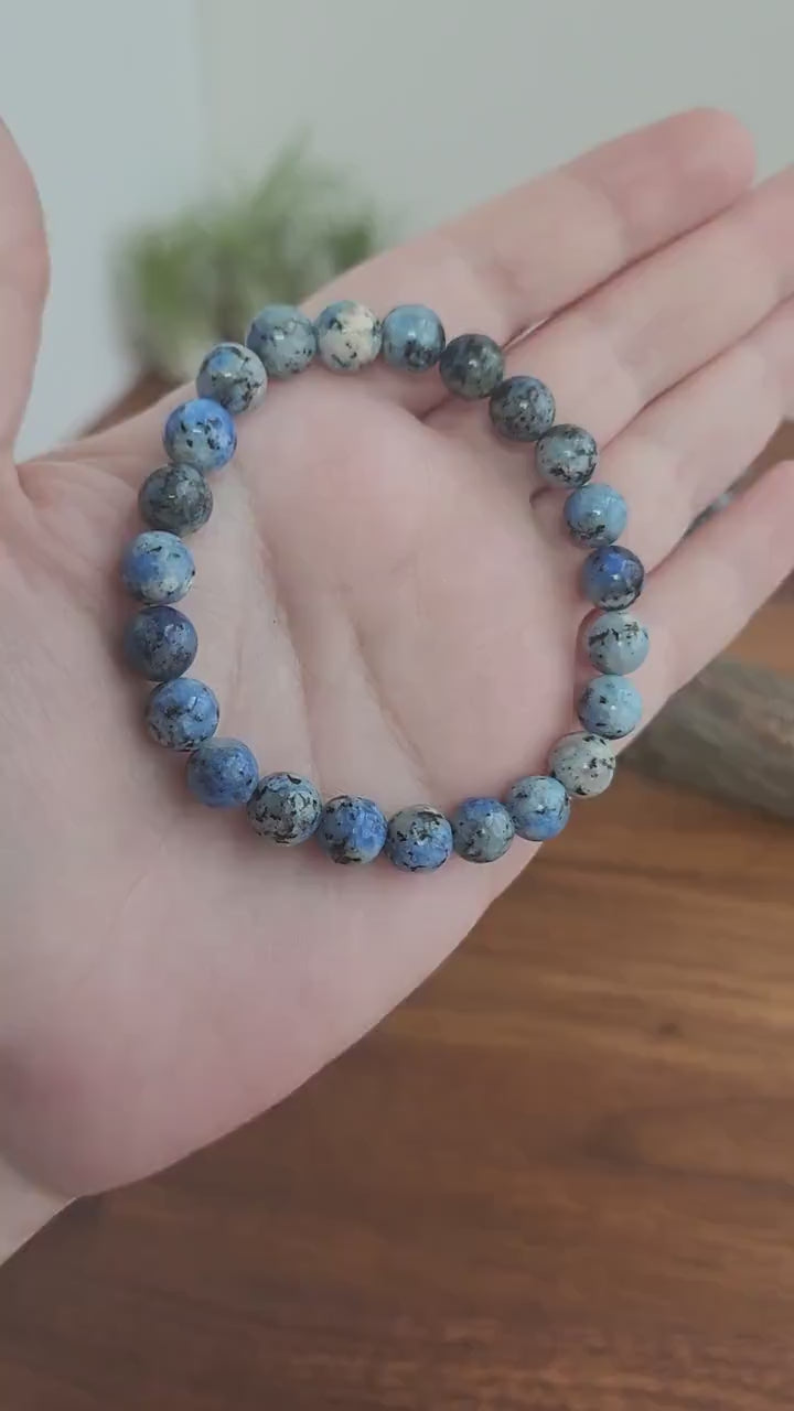 K2 Crystal Bracelet: 8MM Gneiss with Teal and Black Spots