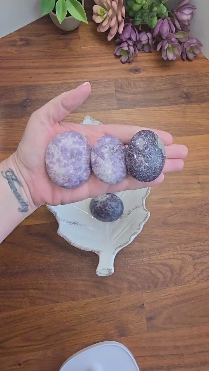 Lepidolite Palm Stone: Purple Mica Crystal for Calming Energy