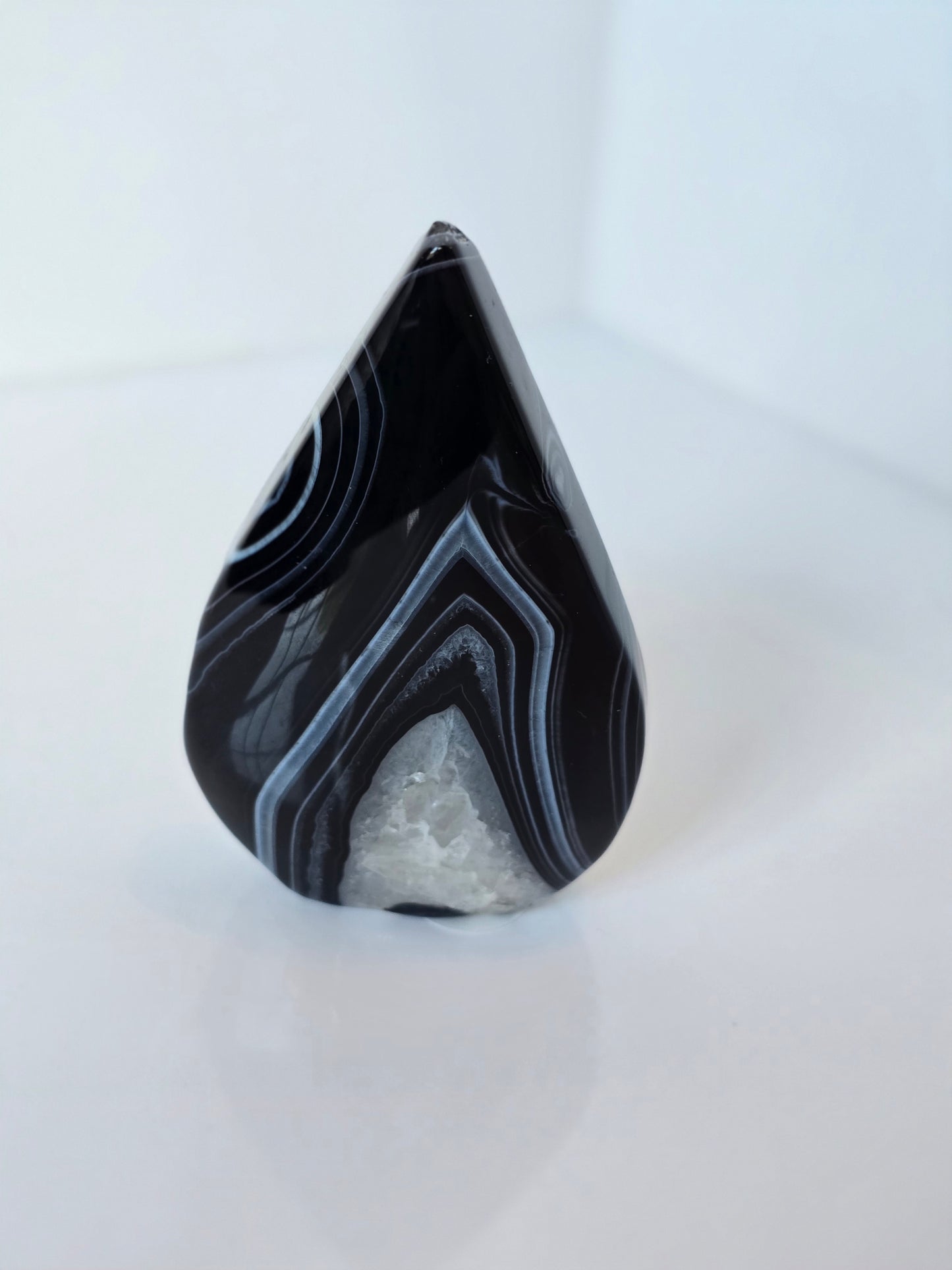 Black Banded Agate Teardrop - C