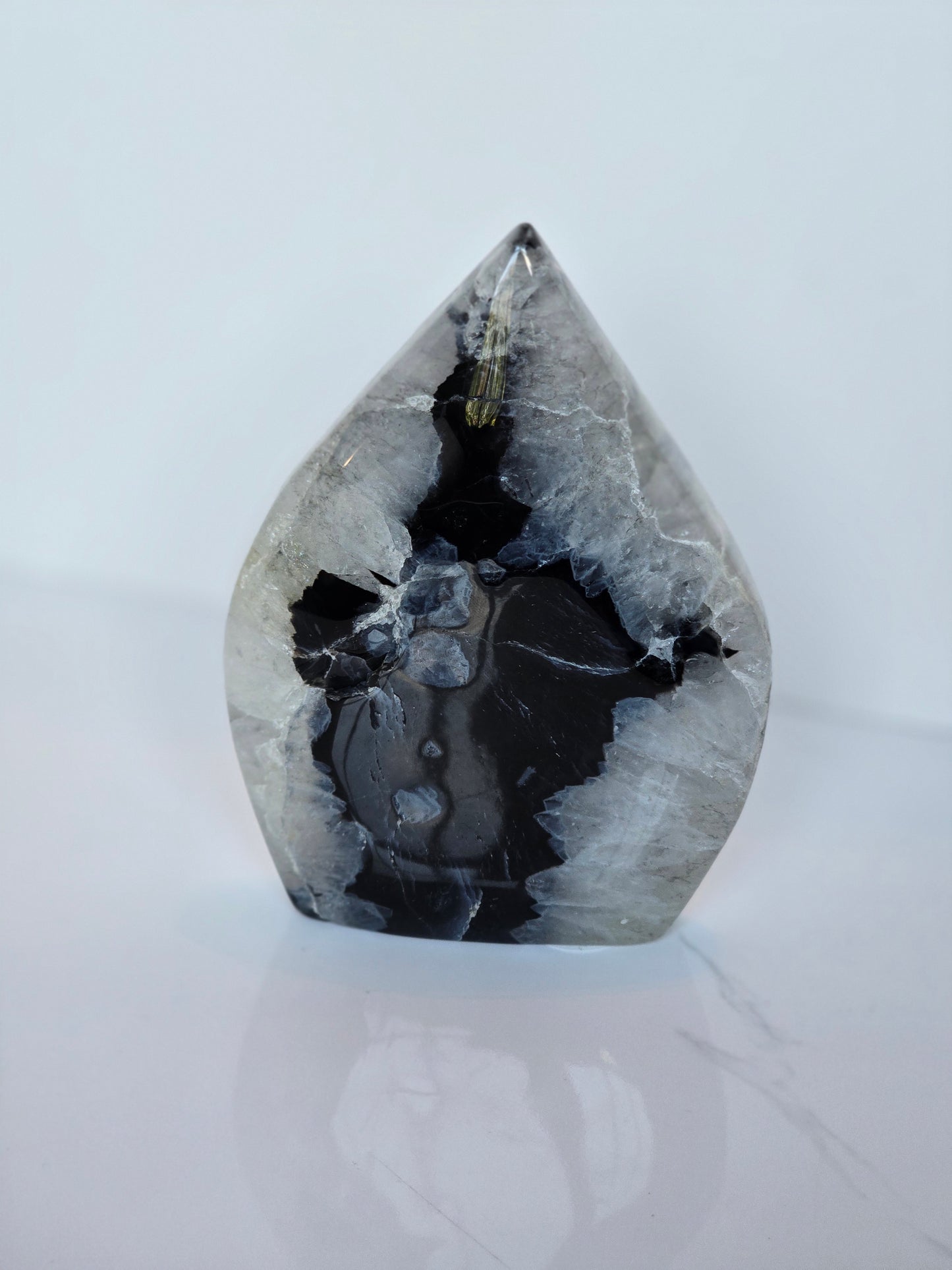 Black Banded Agate Teardrop - I with Gray Druzy Pocket