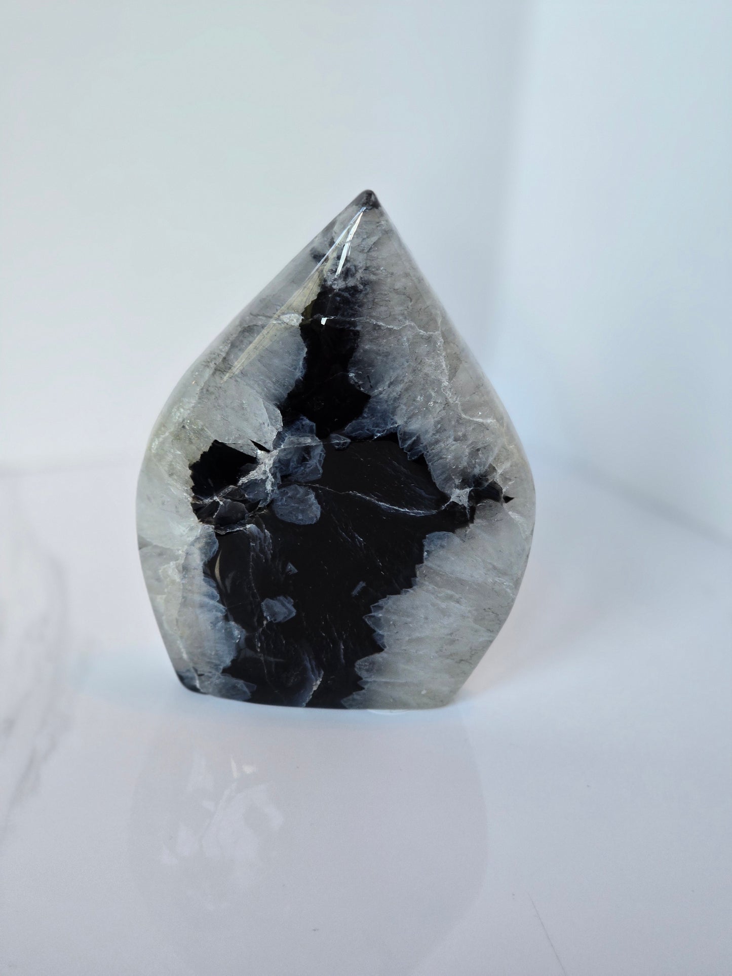 Black Banded Agate Teardrop - I with Gray Druzy Pocket