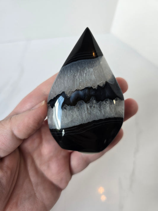Black Banded Agate Teardrop - G
