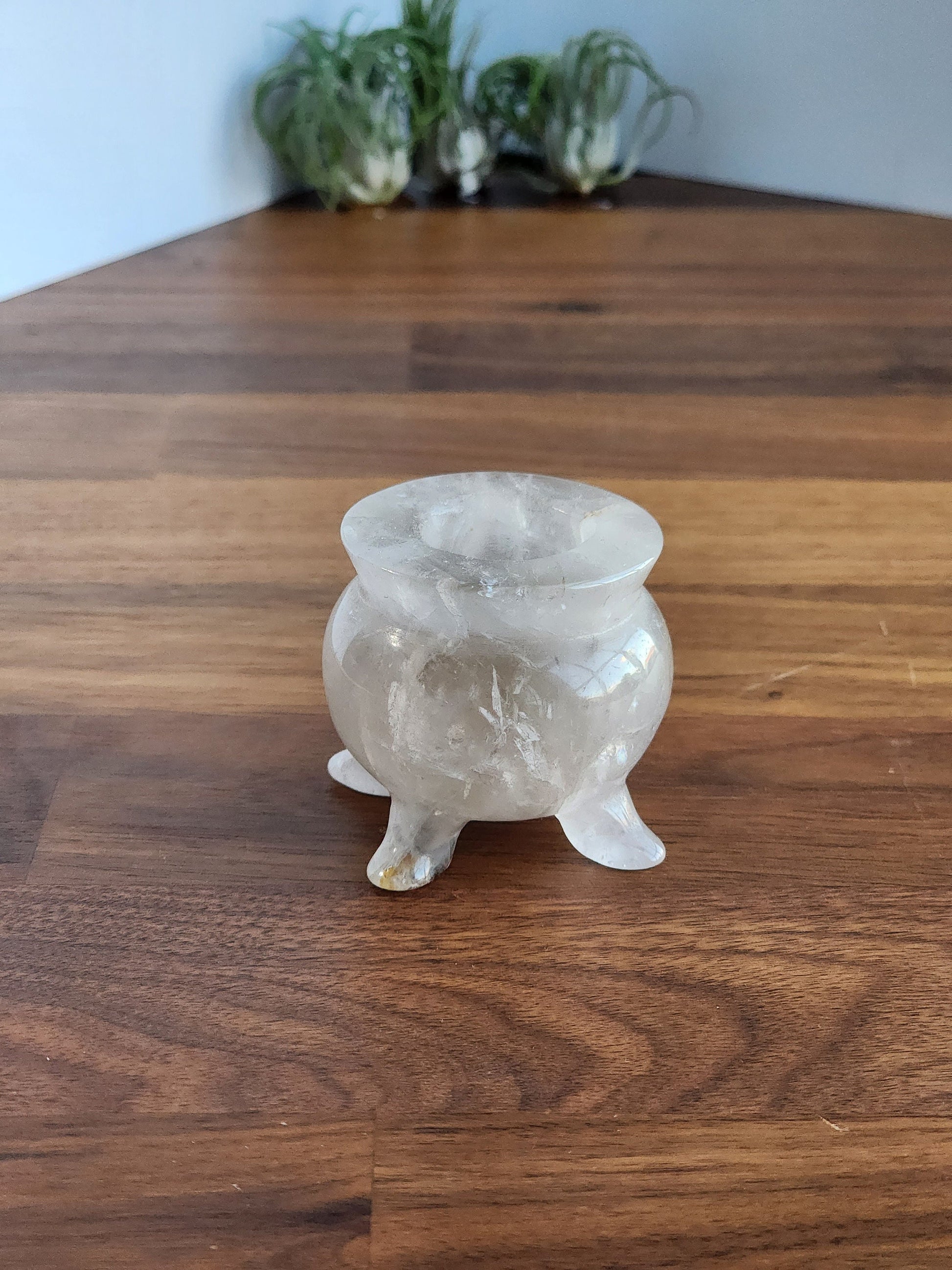 Crystal Cauldron | Clear Quartz | Spooky Season Crystals | Witchy Vibes Decor | Halloween Decorations | Witch's Altar Display
